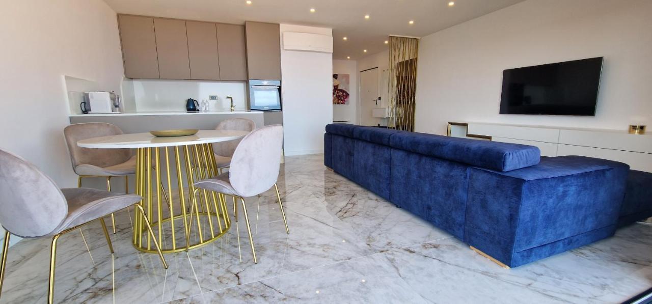 Apartment Eclipse Opatija Buitenkant foto
